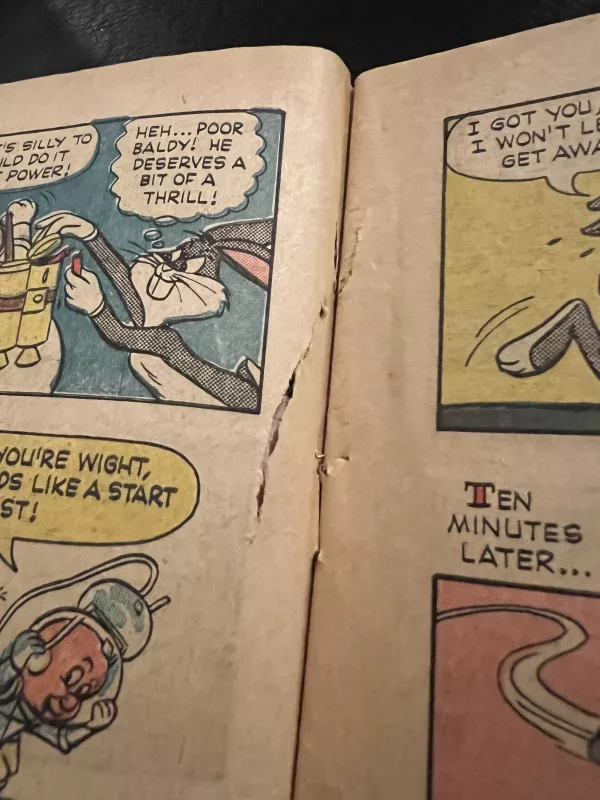 Interior imperfection from Bugs Bunny Comic Book May 1964